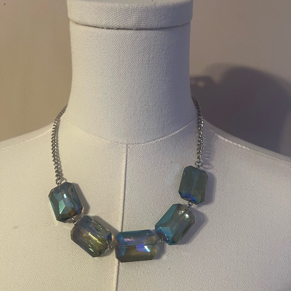 Brand New Vintage Aurora Borealis Crystal Statement Necklace & Earrings Set